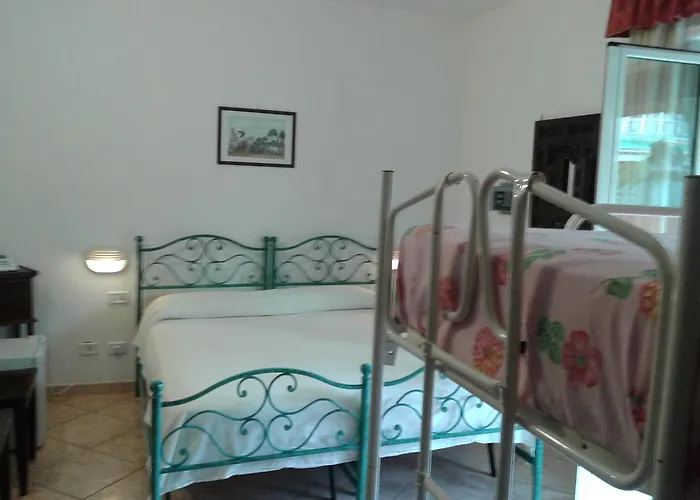 Appart hôtel Pompeo 3*