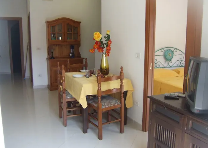 Pompeo 3* Castellabate