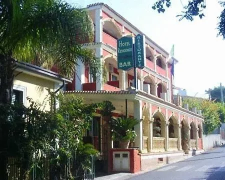 Pompeo Aparthotel Castellabate