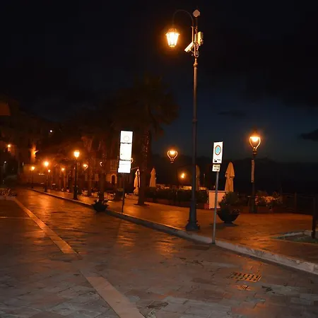 Aparthotel Pompeo 3*