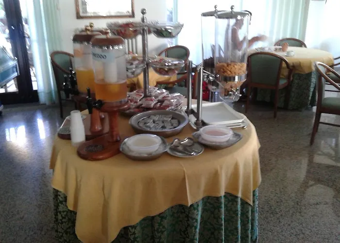 Apartahotel Pompeo Castellabate